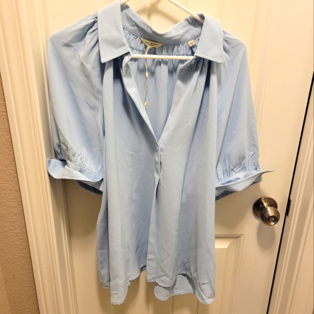 Max Studio light blue v neck plus size pull over new with tags